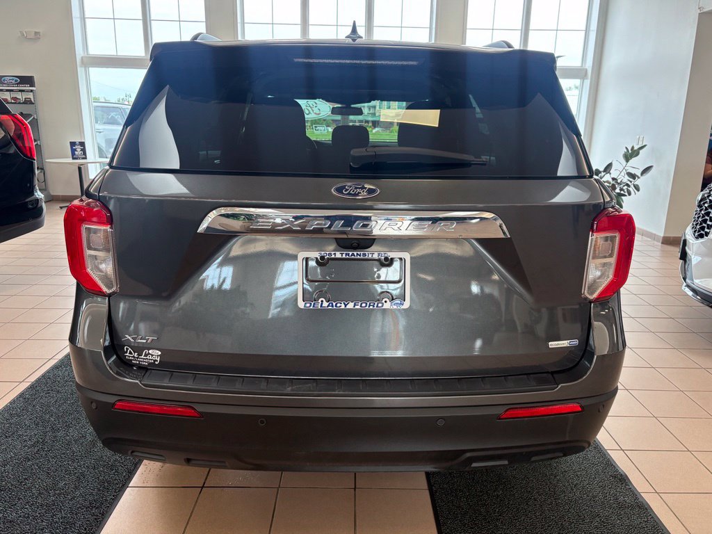 Used 2020 Ford Explorer XLT w/ Comfort Package AWD/4WD image 6