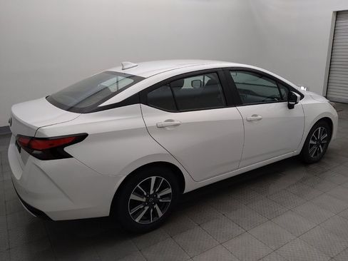 Used 2025 Nissan Versa SV FWD image 10