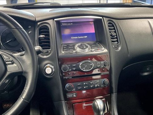 Used 2017 INFINITI QX50 AWD w/ Premium Plus Package image 18