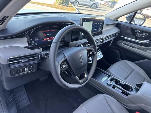 New 2026 Lincoln Corsair Premiere FWD image 14