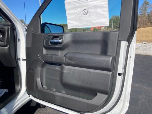 New 2026 Chevrolet Silverado 1500 W/T w/ WT Value Package image 29