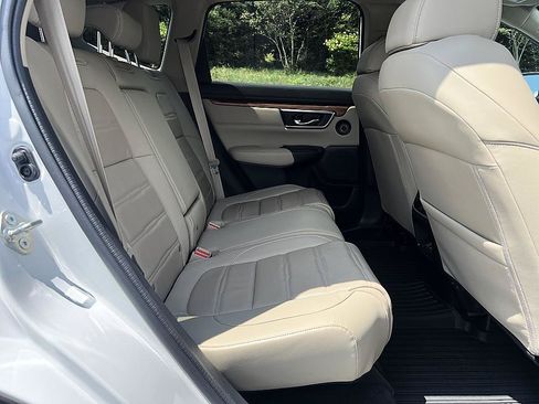 Used 2020 Honda CR-V Touring image 21