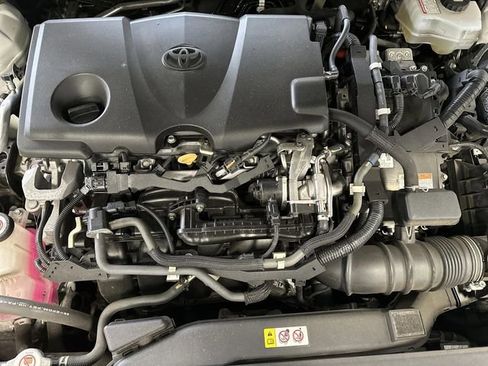 Used 2020 Toyota Camry XLE w/ Driver Assist Package image 36