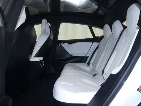 Used 2017 Tesla Model S 100D AWD/4WD image 3