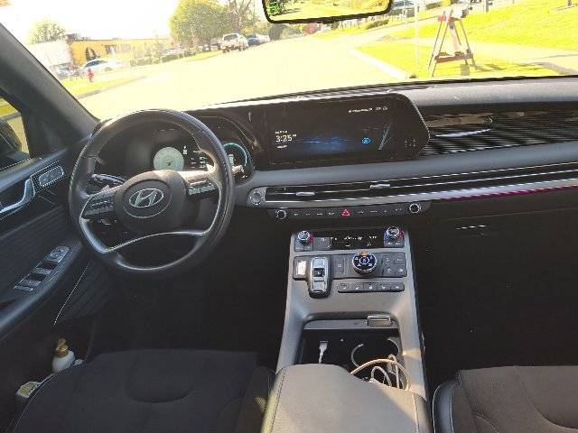 Used 2025 Hyundai Palisade Calligraphy AWD/4WD image 13