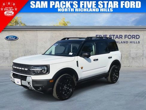 Used 2025 Ford Bronco Sport Badlands image 4