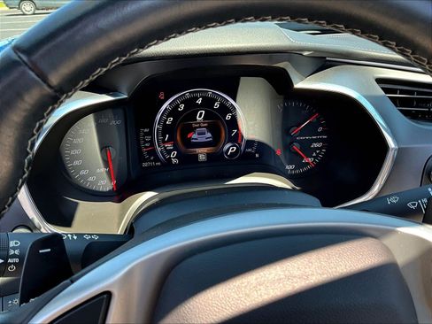 Used 2014 Chevrolet Corvette Stingray Convertible w/ 2LT Preferred Equipment Group RWD image 11