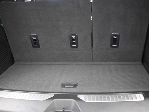 Used 2026 GMC Yukon AT4 w/ AT4 Premium Plus Package AWD/4WD image 31