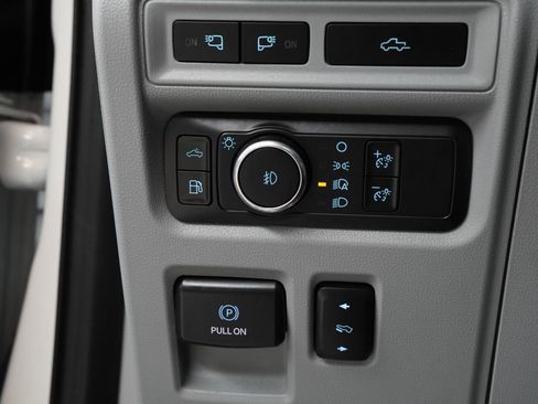Used 2021 Ford F150 Limited AWD/4WD image 39