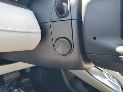 New 2026 Lincoln Nautilus Premier w/ Equipment Group 102A image 15