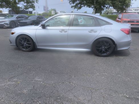 Used 2024 Honda Civic Sport image 25