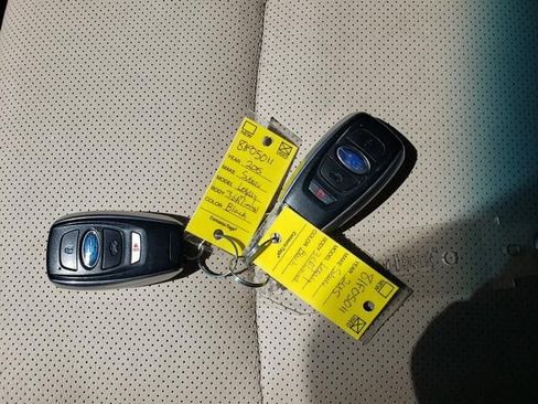 Used 2015 Subaru Legacy 3.6R Limited AWD/4WD image 23