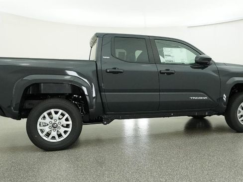 New 2026 Toyota Tacoma SR5 RWD image 29