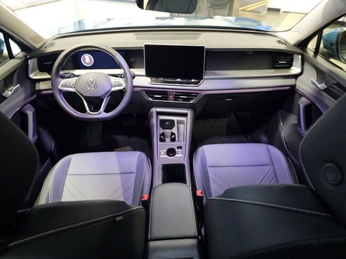 New 2026 Volkswagen Tiguan SE AWD/4WD image 19