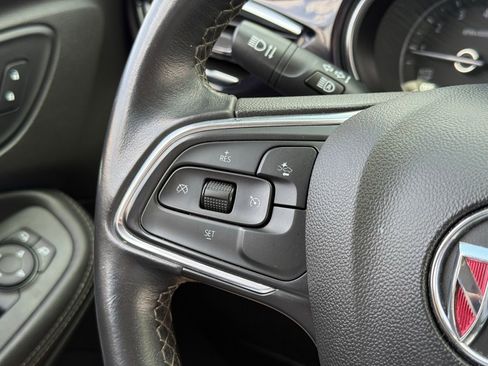 Used 2020 Buick Encore GX Select FWD image 24