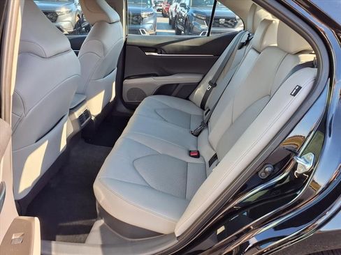 Used 2024 Toyota Camry XLE image 10