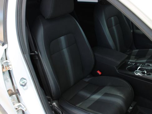 Used 2023 Honda Civic Sport image 18