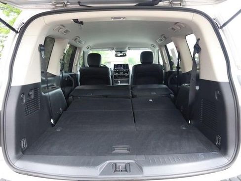Certified 2024 Nissan Armada SV w/ Cargo Package AWD/4WD image 9