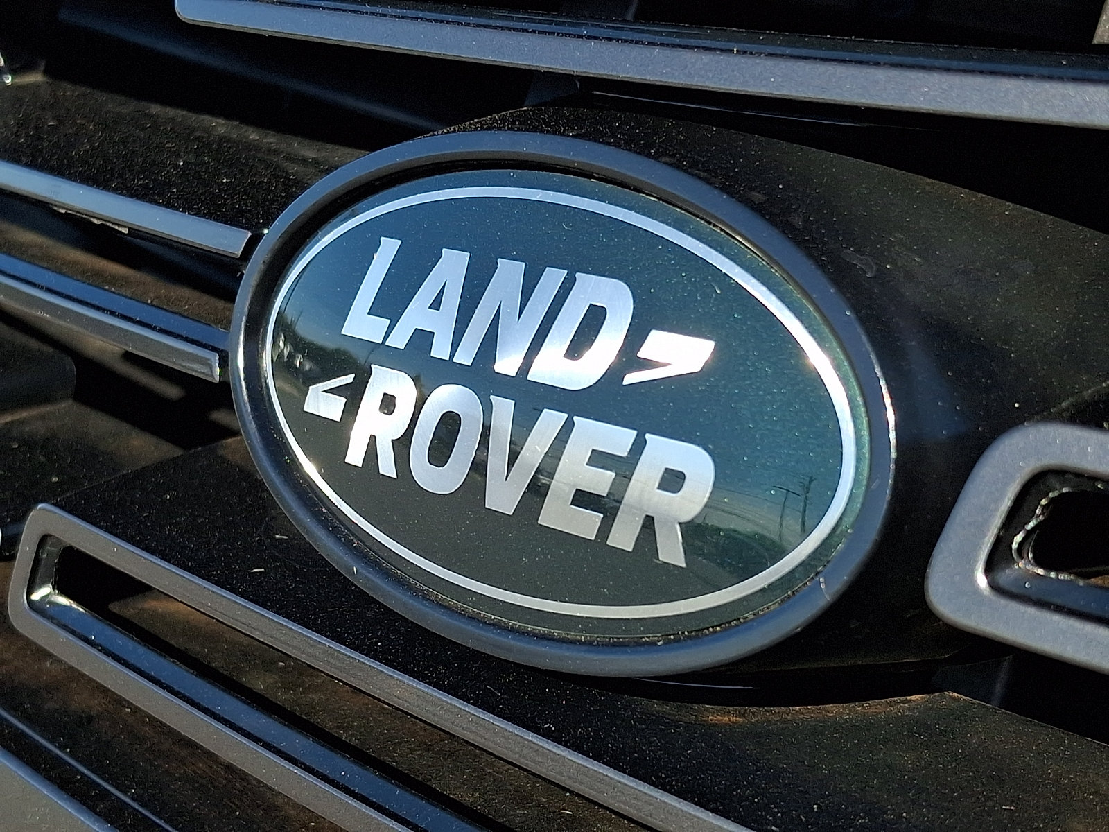 New 2027 Land Rover Range Rover Long Wheelbase SE AWD/4WD image 25