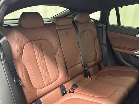 Used 2025 BMW X6 M60i image 21