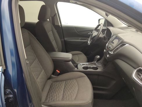 Used 2020 Chevrolet Equinox LT FWD image 21