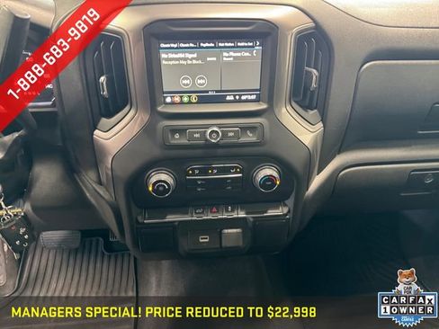 Used 2019 Chevrolet Silverado 1500 Custom w/ Custom Value Package AWD/4WD image 8