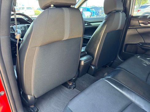 Used 2019 Honda Civic Sport image 18