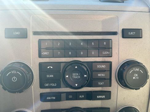 Used 2012 Ford Escape XLT image 24