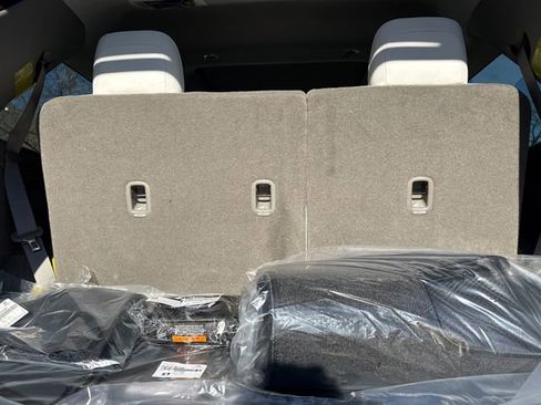 New 2026 Hyundai Palisade Limited image 32