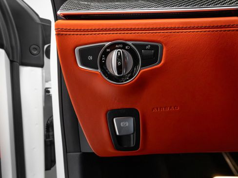 Used 2021 Mercedes-Benz AMG GT 63 S image 45