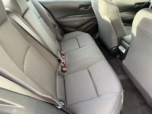 Certified 2024 Toyota Corolla LE image 32