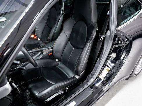 Used 2006 Porsche 911 Carrera S RWD image 17