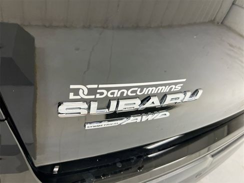 Used 2022 Subaru Ascent Limited image 26