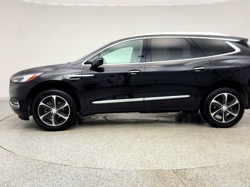 Used 2021 Buick Enclave Essence w/ Sport Touring Edition image 8