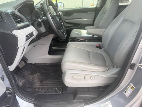Used 2018 Honda Odyssey EX-L image 23