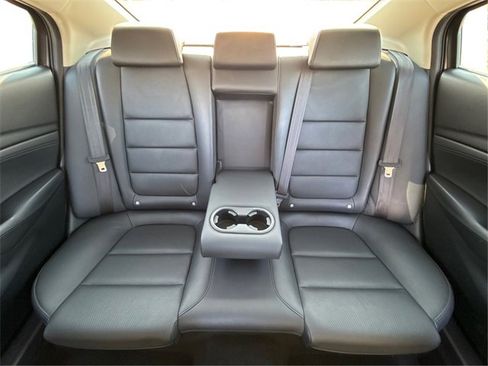 Used 2017 MAZDA MAZDA6 Touring image 15