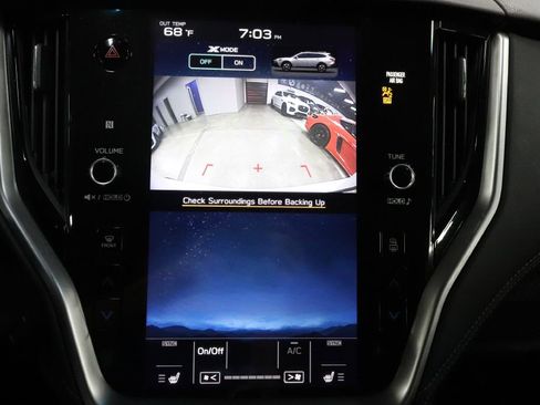 Used 2020 Subaru Outback Premium image 14