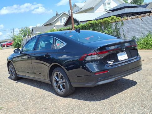 Used 2023 Honda Accord EX image 4