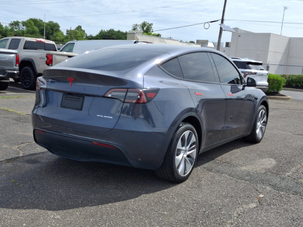 Used 2023 Tesla Model Y Long Range AWD/4WD image 10