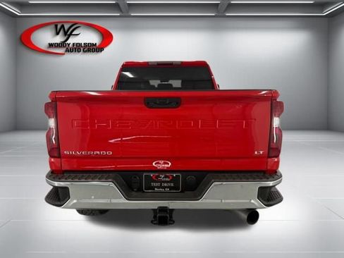Used 2024 Chevrolet Silverado 2500 LT image 6