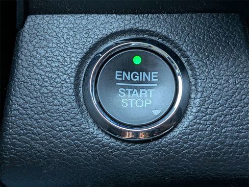 Used 2021 Ford Expedition Max Limited image 31