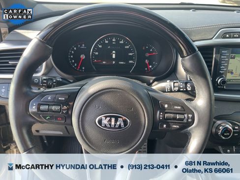 Used 2018 Kia Sorento SX image 7