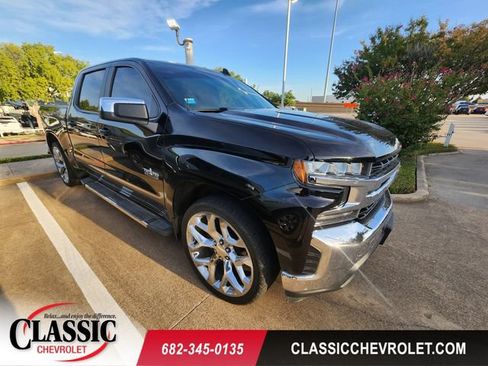 Used 2021 Chevrolet Silverado 1500 LT RWD image 1
