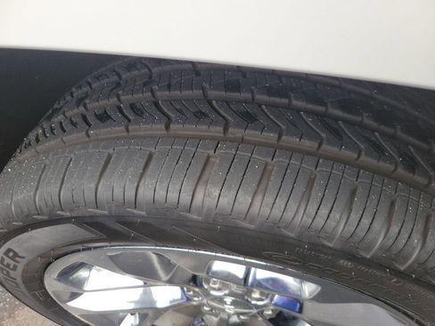 Used 2018 GMC Yukon XL Denali w/ Denali Ultimate Package image 7