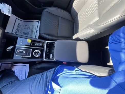 New 2025 Mitsubishi Outlander SEL Black Edition image 21