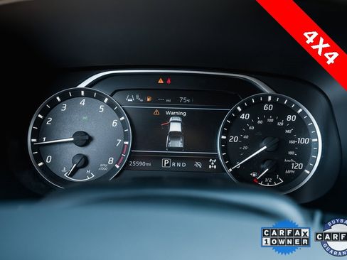 Used 2024 Nissan Frontier SV w/ Technology Package image 15