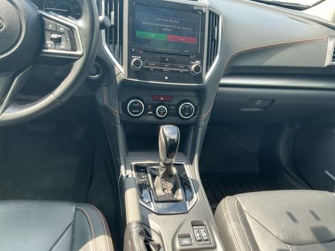 Used 2019 Subaru Crosstrek 2.0i Limited w/ Moonroof Package w/Navigation AWD/4WD image 11