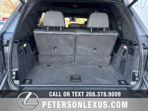 Used 2024 BMW X7 M60i w/ M Sport Professional Package image 21