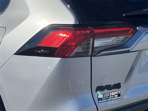 Used 2021 Toyota RAV4 XSE image 10