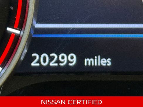 Certified 2025 Nissan Sentra SV FWD image 15